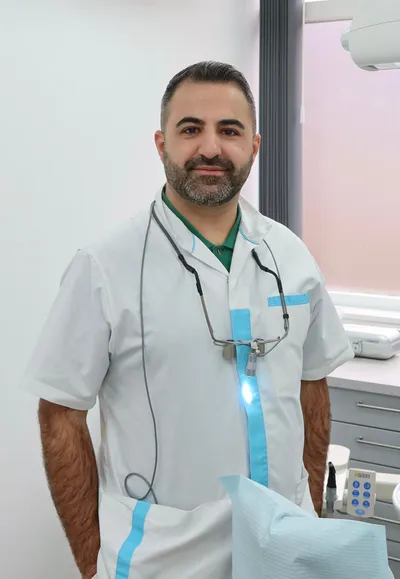 Drs. Feras Antanaus